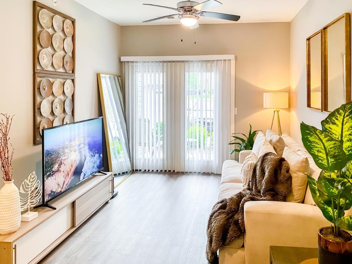 Apartamento Full Kitchen,King,W/D,Netflix,2 Smart Tvs,Parking Louisville Exterior foto